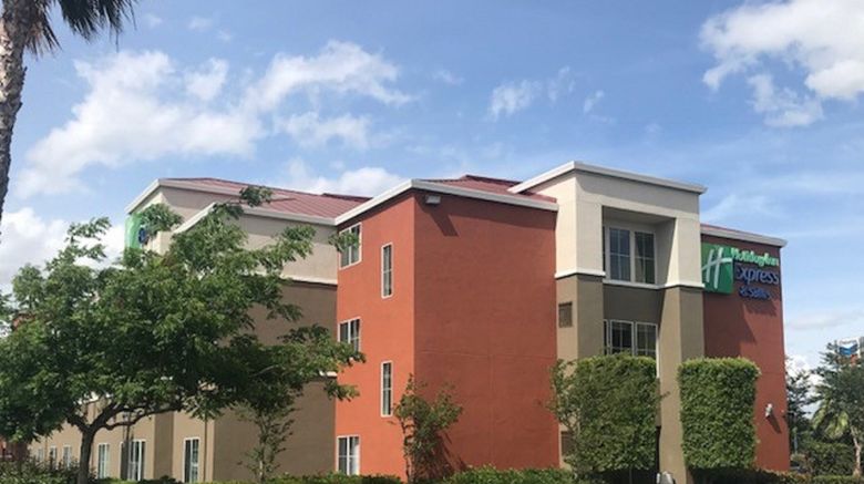 <b>Holiday Inn Express Hotel & Suites Exterior</b>. Images powered by <a href="https://www.leonardoworldwide.com/" title="Leonardo Worldwide" target="_blank">Leonardo</a>.