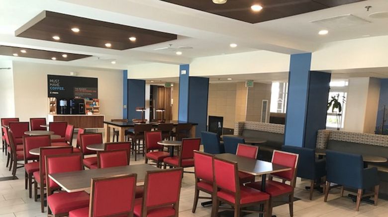 <b>Holiday Inn Express Hotel & Suites Restaurant</b>. Images powered by <a href="https://www.leonardoworldwide.com/" title="Leonardo Worldwide" target="_blank">Leonardo</a>.