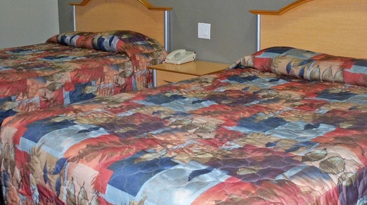 Scottish Inns & Stes Room