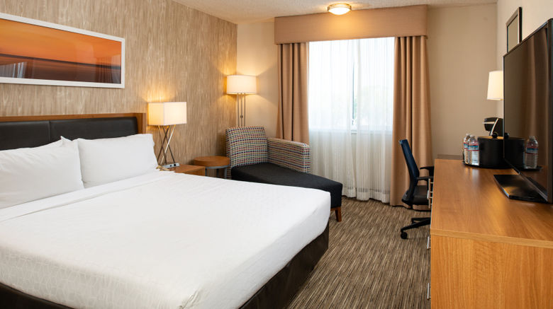 <b>Holiday Inn Express SFO South Room</b>. Images powered by <a href="https://www.leonardoworldwide.com/" title="Leonardo Worldwide" target="_blank">Leonardo</a>.