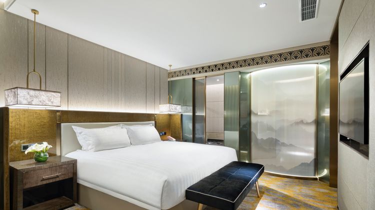 Grand Millennium Shanghai HongQiao Suite