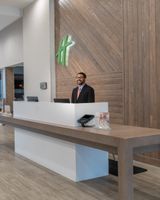 Holiday Inn Suites Germantown Memphis SE