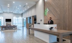 Holiday Inn Suites Germantown Memphis SE