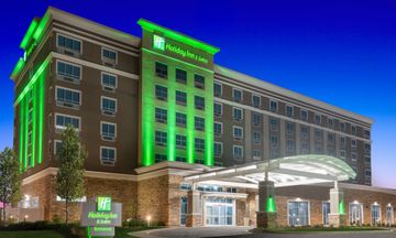Holiday Inn Suites Germantown Memphis SE