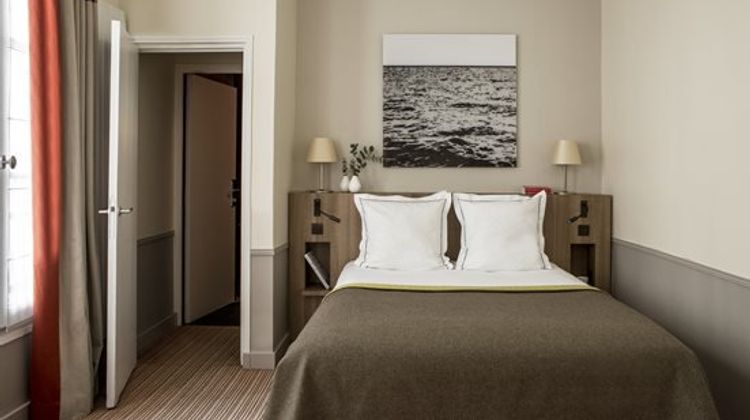 Hotel de la Place du Louvre Room