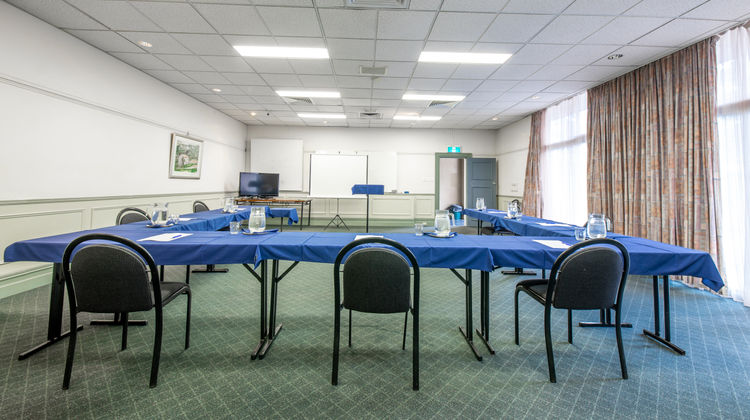 Twin Towers Inn Meeting