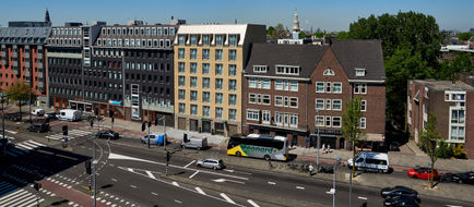 Holiday Inn Express Amsterdam-City Hall Exterior