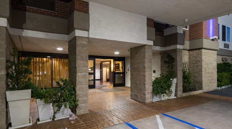 Holiday Inn Express Castro Valley Exterior