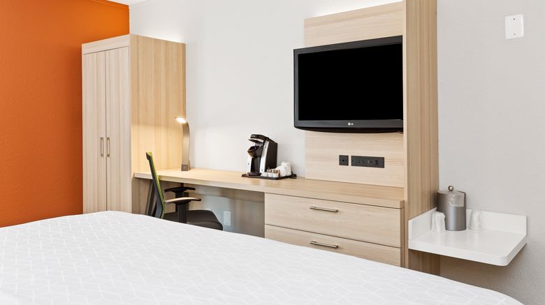 <b>Holiday Inn Express Hopewell-Fort Lee Room</b>. Images powered by <a href="https://www.leonardoworldwide.com/" title="Leonardo Worldwide" target="_blank">Leonardo</a>.