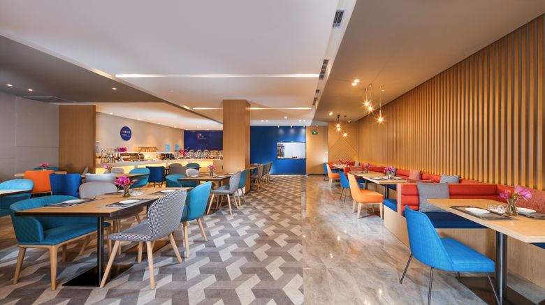 <b>Holiday Inn Express Chengdu East Restaurant</b>. Images powered by <a href="https://www.leonardoworldwide.com/" title="Leonardo Worldwide" target="_blank">Leonardo</a>.