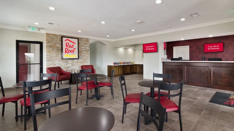 <b>Red Roof PLUS+ Galveston - Beachfront Restaurant</b>. Images powered by <a href="https://www.leonardoworldwide.com/" title="Leonardo Worldwide" target="_blank">Leonardo</a>.
