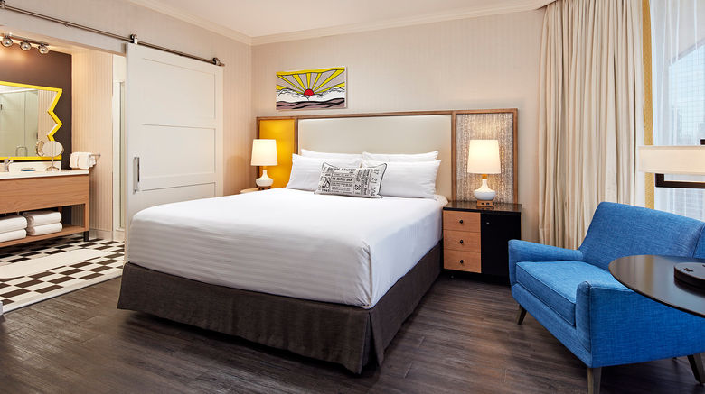 <b>The Bristol Hotel Suite</b>. Images powered by <a href="https://www.leonardoworldwide.com/" title="Leonardo Worldwide" target="_blank">Leonardo</a>.