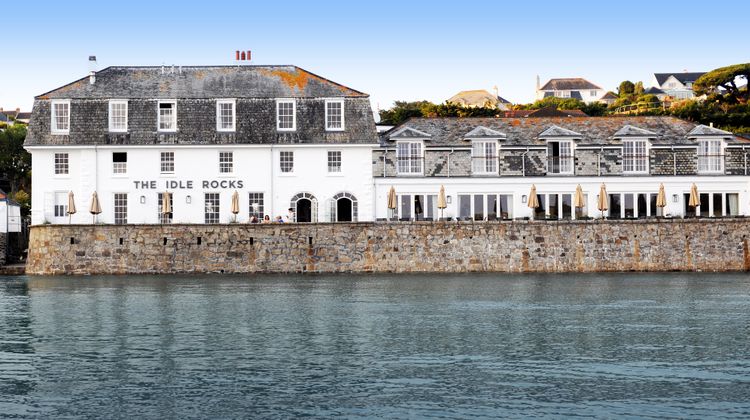 Idle Rocks Hotel Exterior