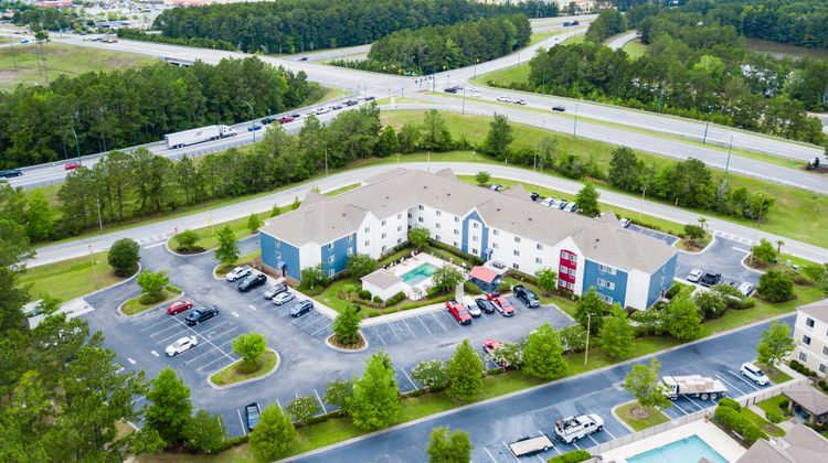 Candlewood Suites Savannah Airport Exterior