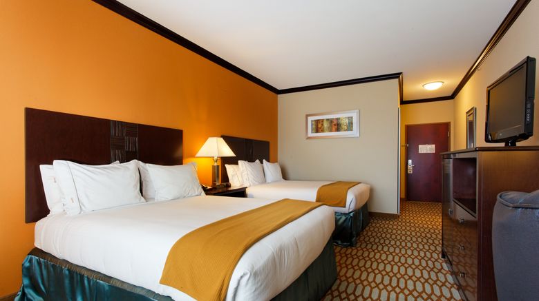 <b>Holiday Inn Express Hotel & Suites Room</b>. Images powered by <a href="https://www.leonardoworldwide.com/" title="Leonardo Worldwide" target="_blank">Leonardo</a>.
