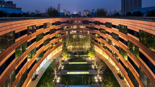 HUALUXE Shanghai Twelve at Hengshan