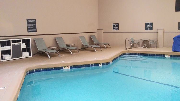 Holiday Inn Wilsonville Pool