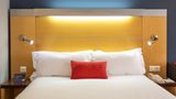 Holiday Inn Express Lisbon-Oeiras Room