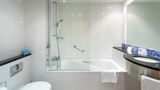 Holiday Inn Express Lisbon-Oeiras Room