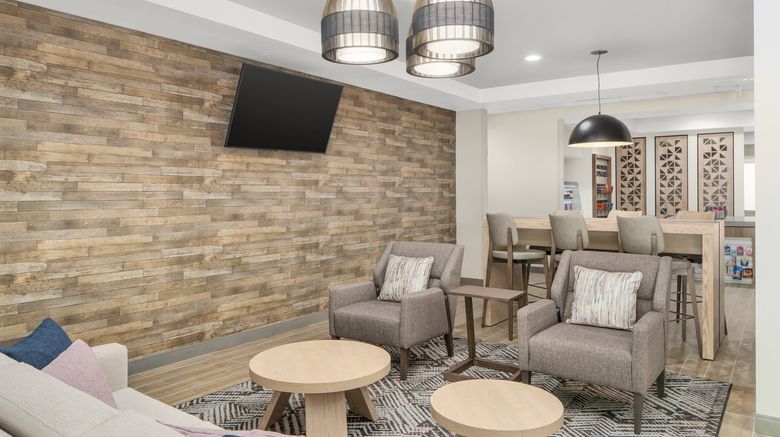 <b>Candlewood Suites Newnan-Atlanta SW Lobby</b>. Images powered by <a href="https://www.leonardoworldwide.com/" title="Leonardo Worldwide" target="_blank">Leonardo</a>.