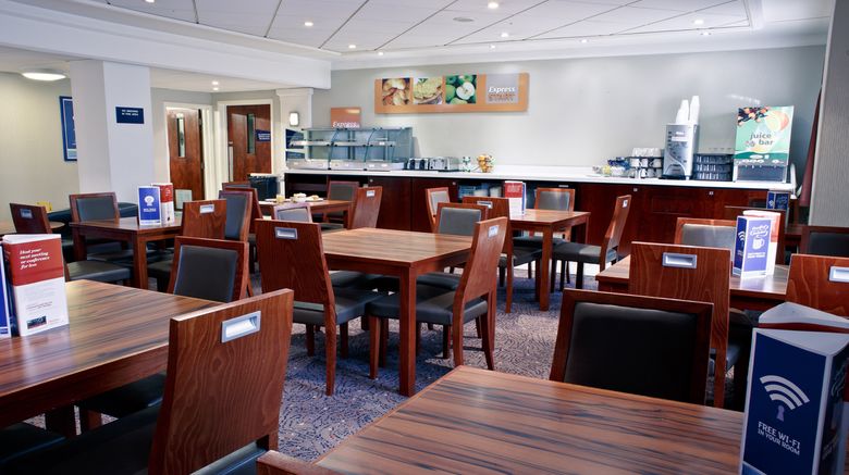 <b>Holiday Inn Express Leeds East Restaurant</b>. Images powered by <a href="https://www.leonardoworldwide.com/" title="Leonardo Worldwide" target="_blank">Leonardo</a>.