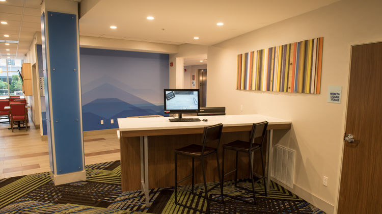 Holiday Inn Express & Sts North-Vandalia Other