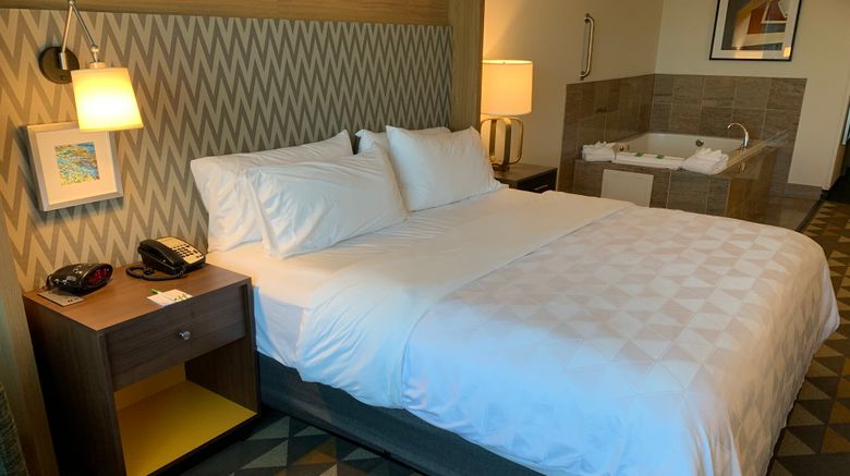 <b>Holiday Inn Martinsburg Suite</b>. Images powered by <a href="https://www.leonardoworldwide.com/" title="Leonardo Worldwide" target="_blank">Leonardo</a>.