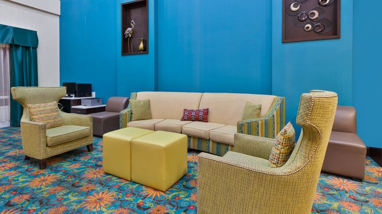 <b>Holiday Inn Express & Stes Southport Lobby</b>. Images powered by <a href="https://www.leonardoworldwide.com/" title="Leonardo Worldwide" target="_blank">Leonardo</a>.