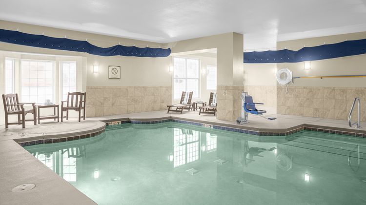 Staybridge Suites Chattanooga Pool