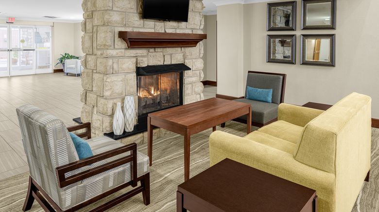 <b>Staybridge Suites Chattanooga Lobby</b>. Images powered by <a href="https://www.leonardoworldwide.com/" title="Leonardo Worldwide" target="_blank">Leonardo</a>.