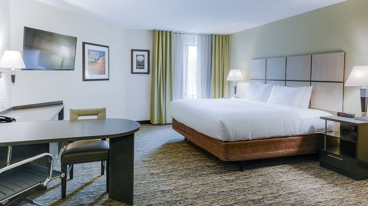 Candlewood Suites Lakeville I-35 Room