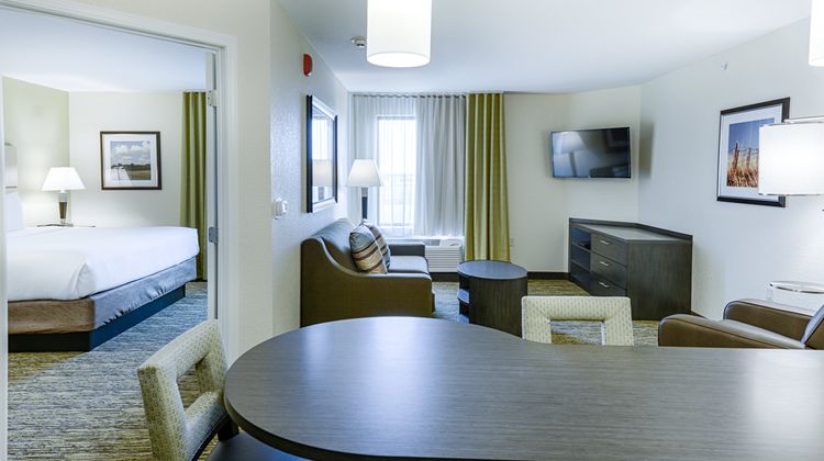 Candlewood Suites Lakeville I-35 Room