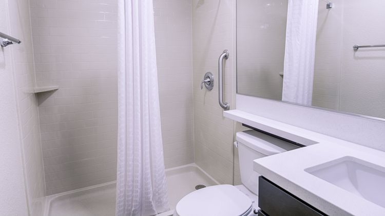 Candlewood Suites Lakeville I-35 Room