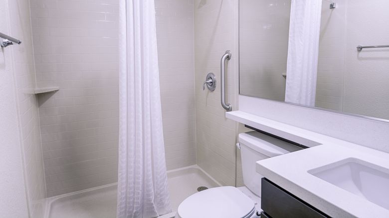 <b>Candlewood Suites Lakeville I-35 Room</b>. Images powered by <a href="https://www.leonardoworldwide.com/" title="Leonardo Worldwide" target="_blank">Leonardo</a>.
