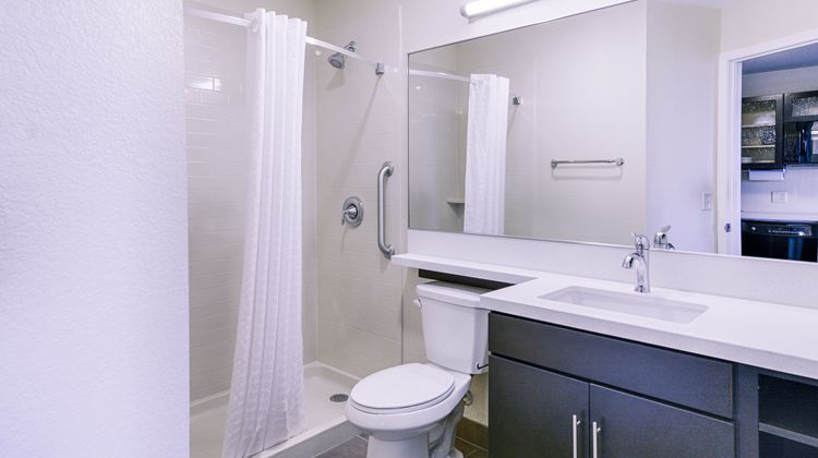 Candlewood Suites Lakeville I-35 Room