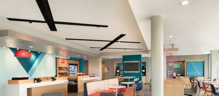 avid hotel Kalamazoo East Lobby