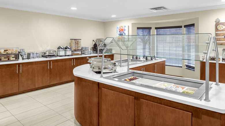 <b>Staybridge Suites Chattanooga Restaurant</b>. Images powered by <a href="https://www.leonardoworldwide.com/" title="Leonardo Worldwide" target="_blank">Leonardo</a>.