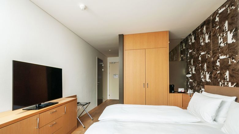 <b>Sihlpark Hotel & Spa Room</b>. Images powered by <a href="https://www.leonardoworldwide.com/" title="Leonardo Worldwide" target="_blank">Leonardo</a>.