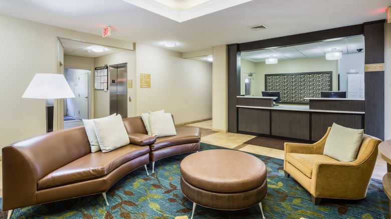 <b>Candlewood Suites Virginia Beach/Norfolk Lobby</b>. Images powered by <a href="https://www.leonardoworldwide.com/" title="Leonardo Worldwide" target="_blank">Leonardo</a>.