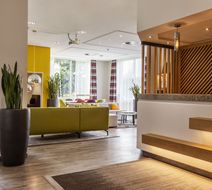 Holiday Inn Duesseldorf-Neuss Lobby