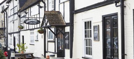 The Sun Hitchin Exterior