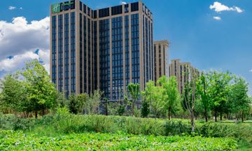 Holiday Inn Express Urumqi Station