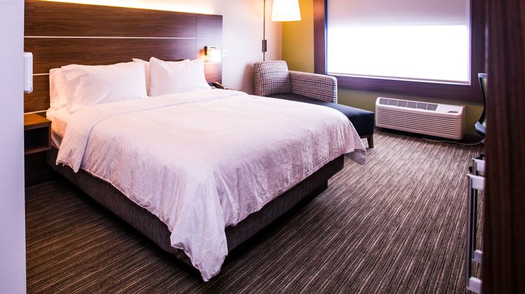 Holiday Inn Express/Stes Rehoboth Beach Room