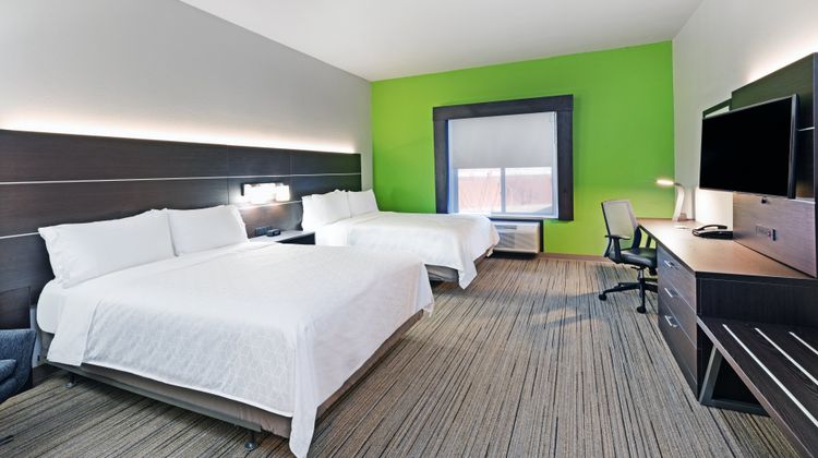 Holiday Inn Express Hotel/Suites Guymon Suite