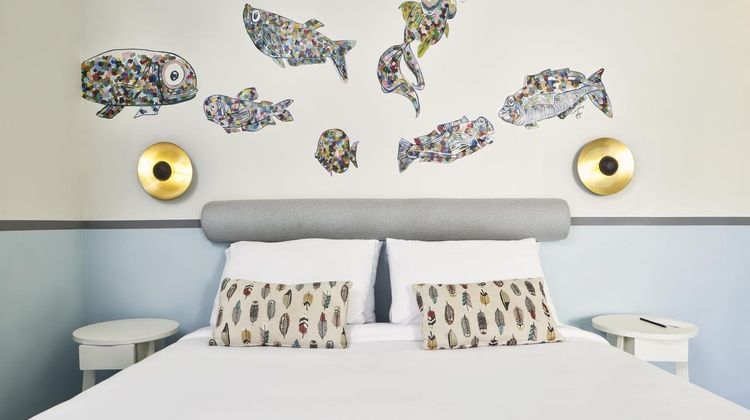 Turtles Inn Room