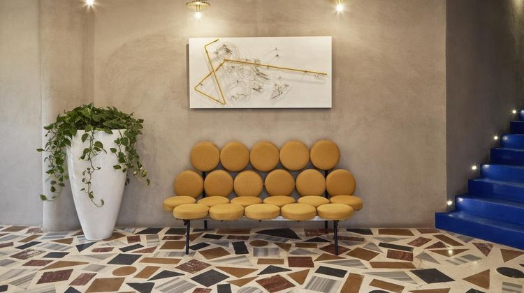 Turtles Inn Lobby