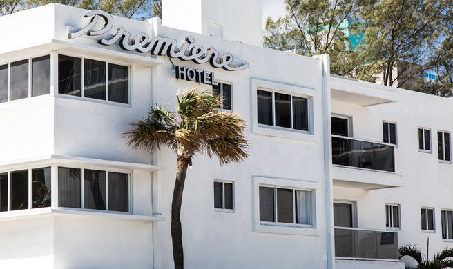 Premiere Hotel Exterior