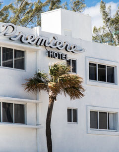 Premiere Hotel