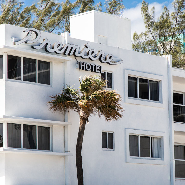 Premiere Hotel