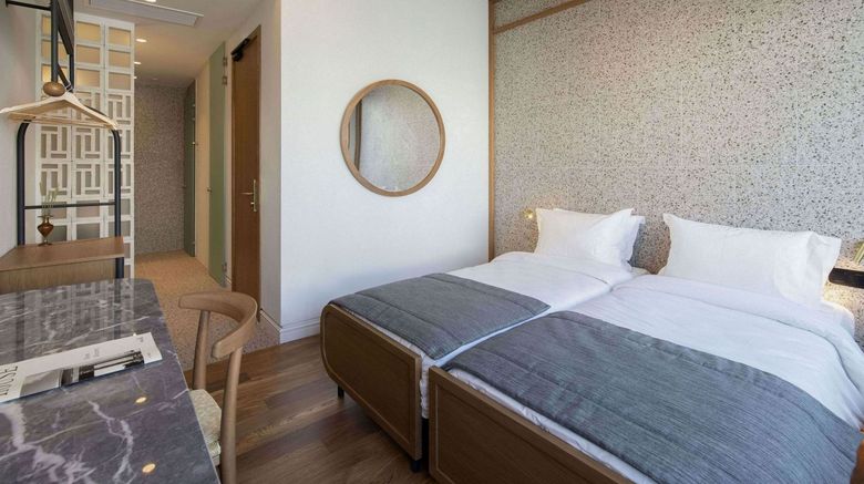 <b>Ergon House Room</b>. Images powered by <a href="https://www.leonardoworldwide.com/" title="Leonardo Worldwide" target="_blank">Leonardo</a>.